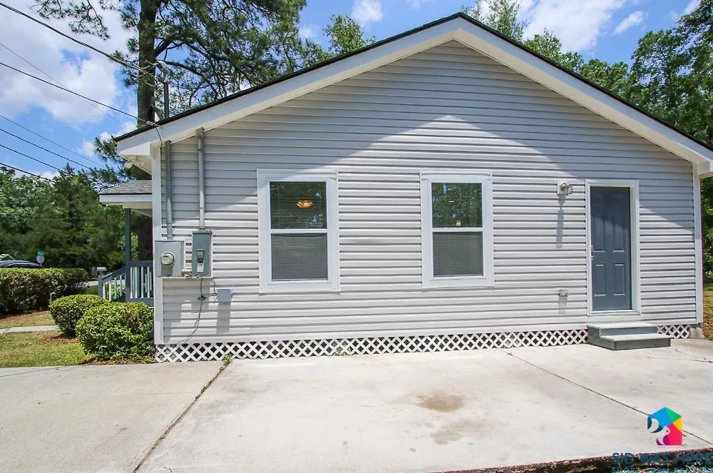 Casa vacanze Perchcozy, Quiet Home Close To Sav, I-95 Pets Savannah Stati Uniti