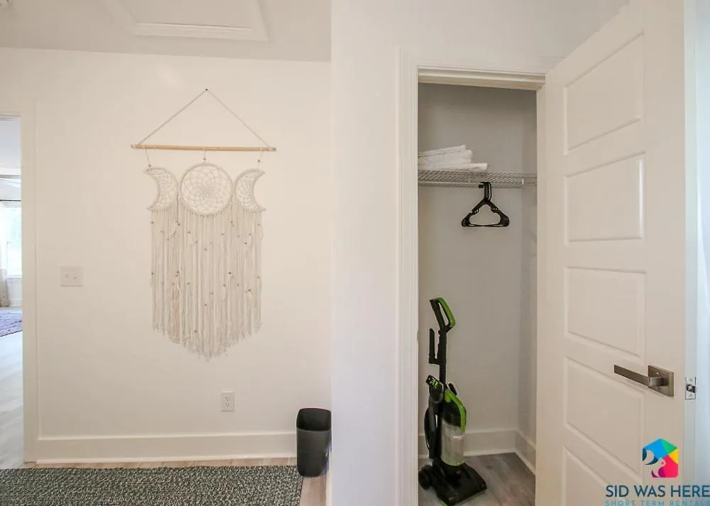Casa vacanze Perchcozy, Quiet Home Close To Sav, I-95 Pets Savannah Stati Uniti
